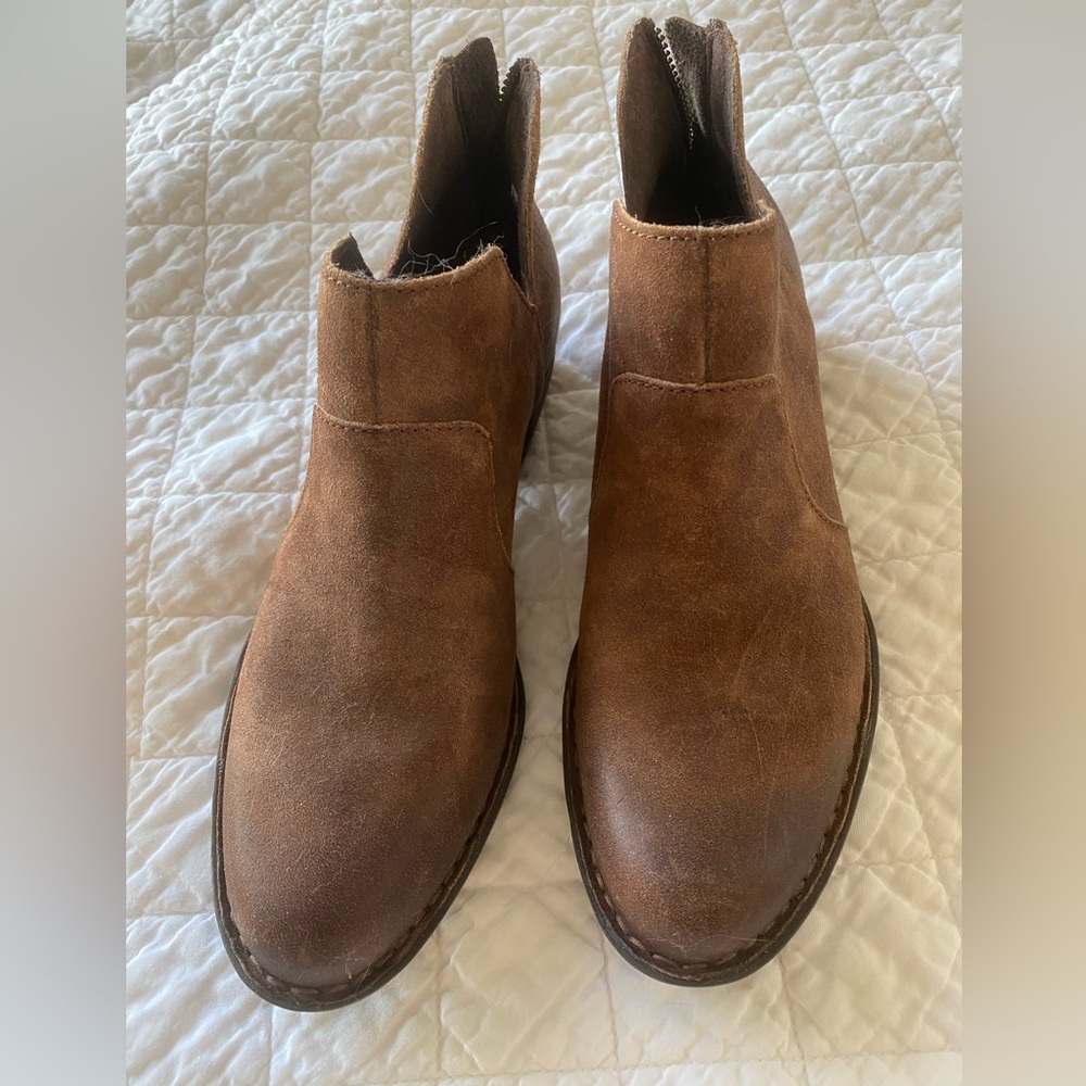 Born Kerri Ankle Boots - Picture 2 of 13